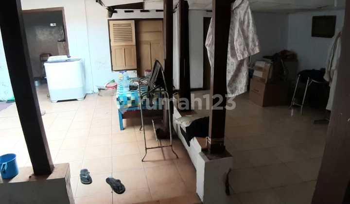 RUMAH LAMA HITUNG TANAH DI KRUKUT JAKARTA BARAT 2