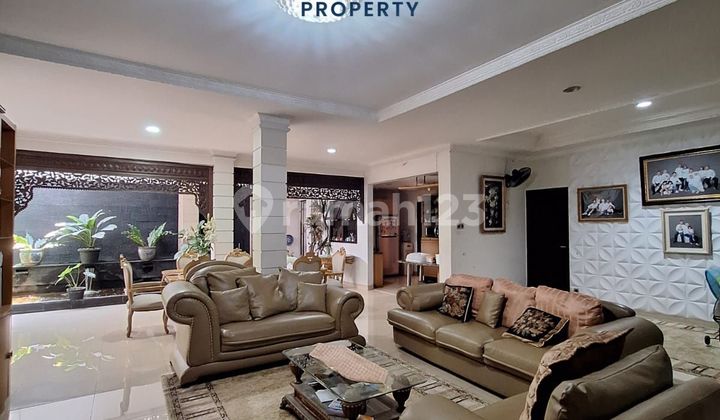 House for sale. Well-maintained. Near Citos Cilandak. 2