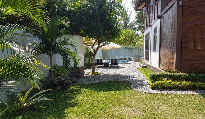 House For Rent Located Central Of Lovina 2