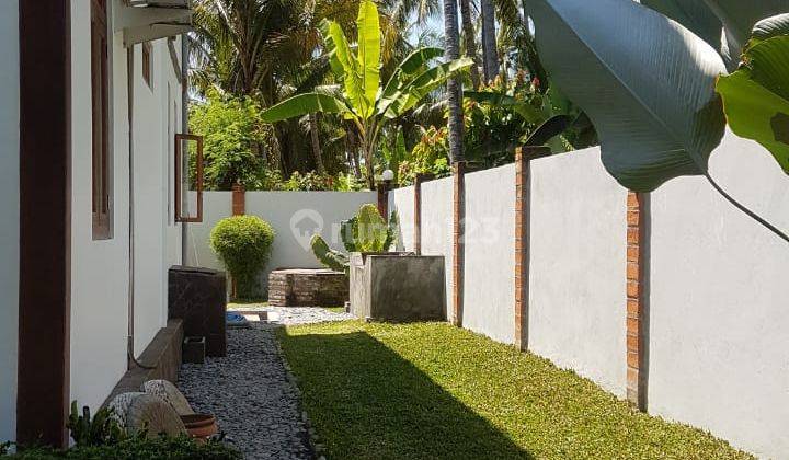 House For Rent Located Central Of Lovina 16
