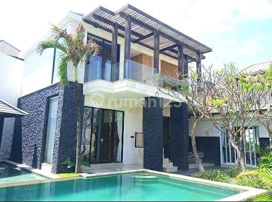 Villa Beach Front In Sanur 2