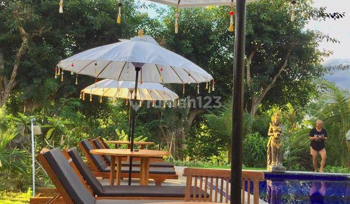 Wooden villa for rent long term nusa penida 2