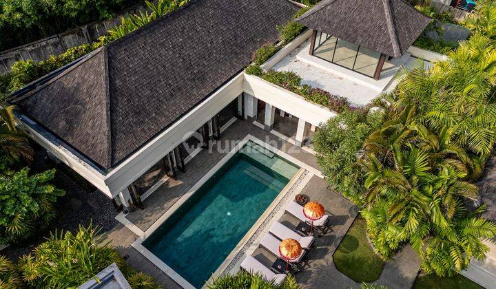 A House With A Green Garden In Padang Galak, Sanur 2