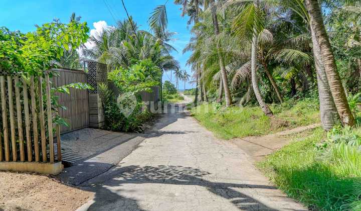 Tanah Prime di Pantai Saba - Sebelah Villa Mimpi Resort