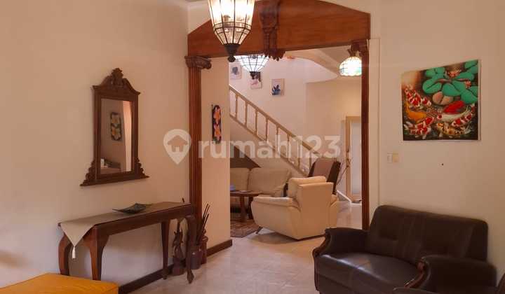 Description of a house in Sanur, 420 Sq m for sale Colonial Style House - Sanur Description of a house in Sanur, 420 Sq m for sale Colonial Style House - Sanur