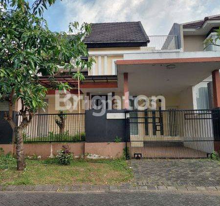 RUMAH MINIMALIS 2 LANTAI SIAP HUNI DI MALANG 1