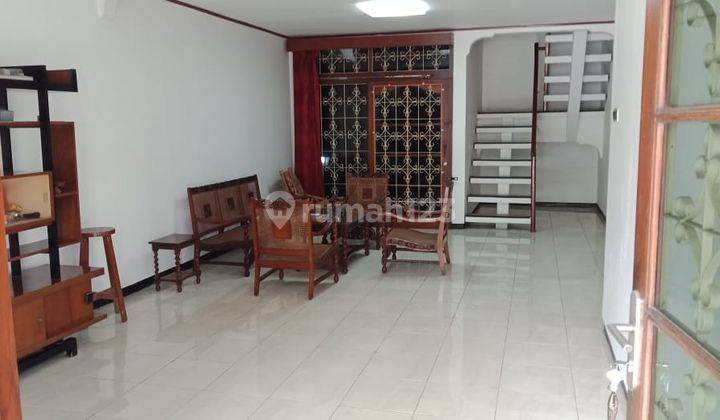 Dijual Rumah Nyaman Terawat Siap Huni Lokasi Di Cihanjuang 1