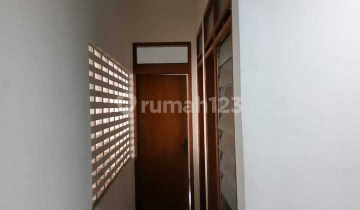 RUMAH SIAP HUNI NYAMAN DAN AMAN MODERN MINIMALIS LOKASI STRATEGIS DI BATUNUNGGAL INDAH BANDUNG 2