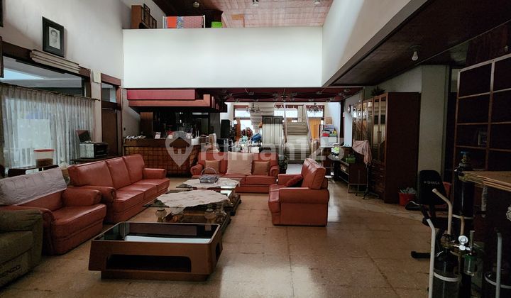 Rumah Bagus Siap Huni Nyaman Terawat Lokasi di Sayap Gatot Subroto Bandung