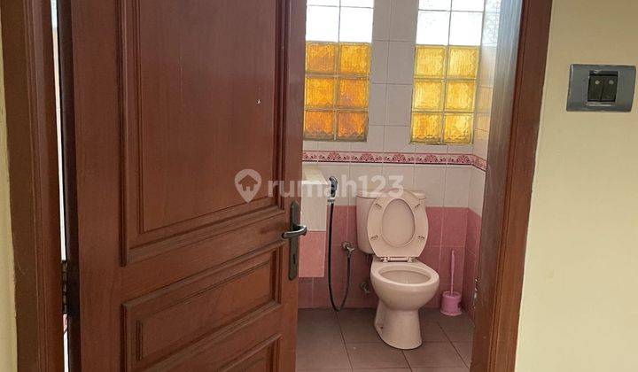 Dijual Rumah Mewah Bagus Siap Huni di Istana Regency, Bandung 5