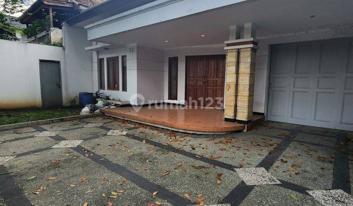 Disewakan Rumah Bagus Nyaman Unfurnished Siap Huni di Sayap Gatot Subroto Bandung 1