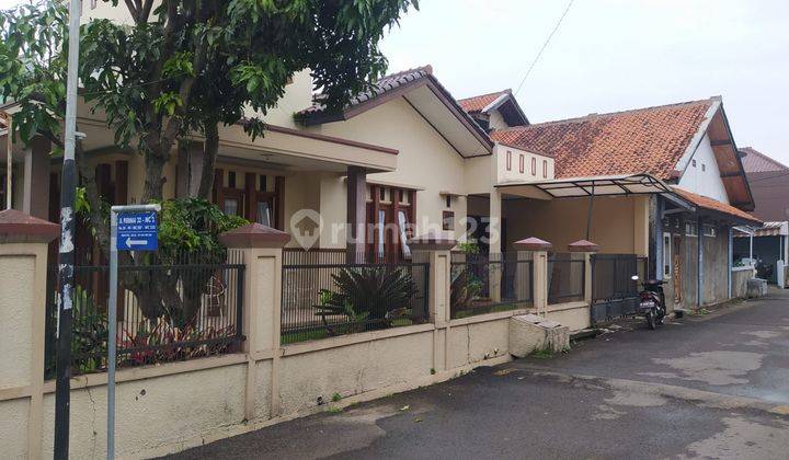 For Sale Rumah Hook di Margahayu Permai Terawat 1