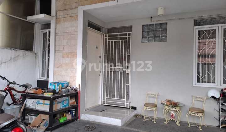 RUMAH NYAMAN TERAWAT SIAP HUNI LOKASI STRATEGIS DI TAMAN KOPO INDAH 3 BANDUNG 2