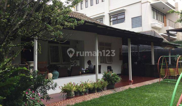 Dijual Rumah Klasik Lokasi Strategis di Bukit Dago Bandung 1