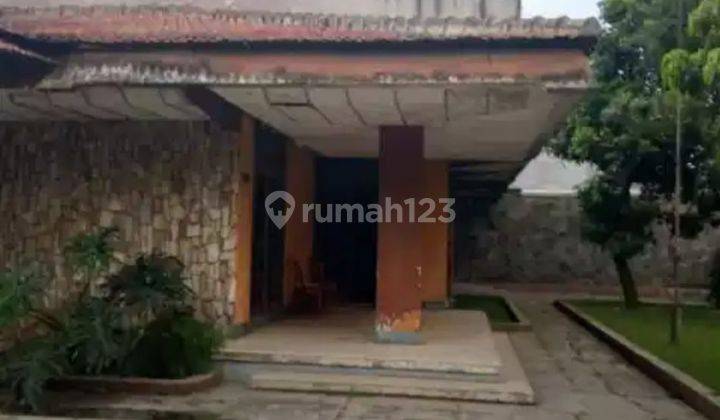 Dijual Rumah Asri Halaman Luas di Andir Bandung Siap Huni 2