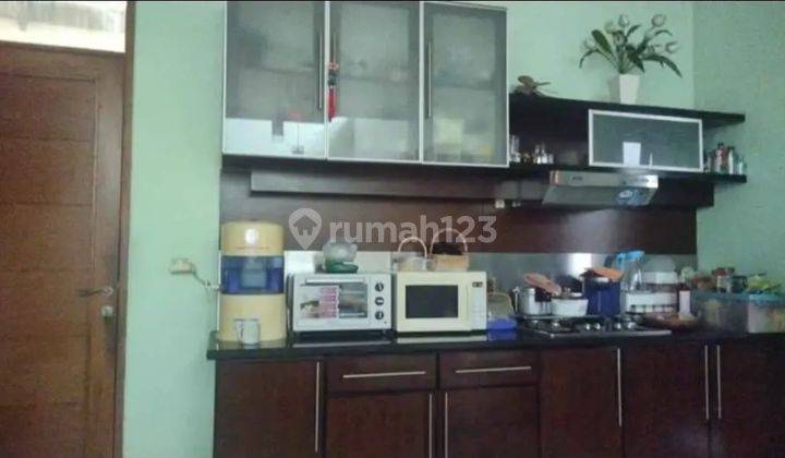 Rumah Keren 2 Lantai Semi Furnished Siap Huni di Babakan Jeruk Bandung 2