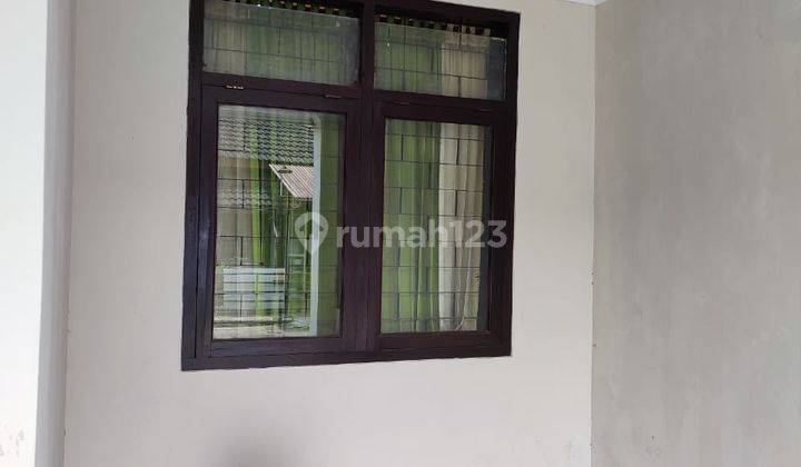 Dijual Rumah Terawat Siap Huni di Kopo Permai 1 2