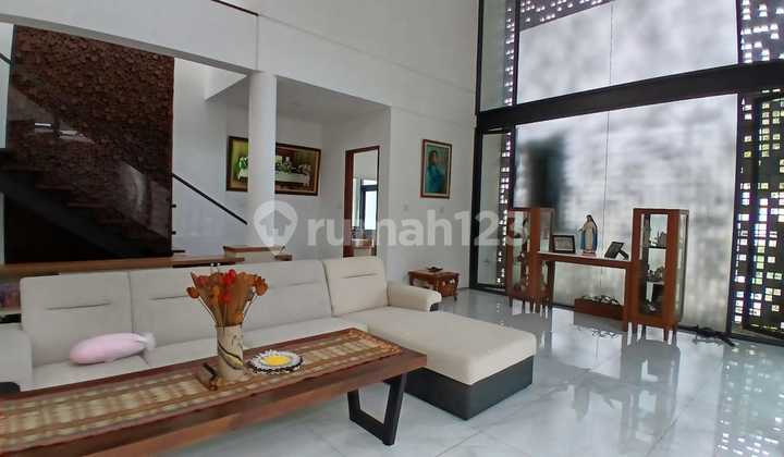 Rumah Mewah Furnished Siap Huni Di Sumber Sari, Bandung Kota 2
