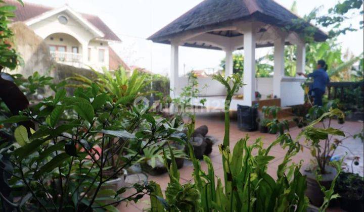 Villa Bagus Luas Nyaman Strategis di Lembang Bandung 1