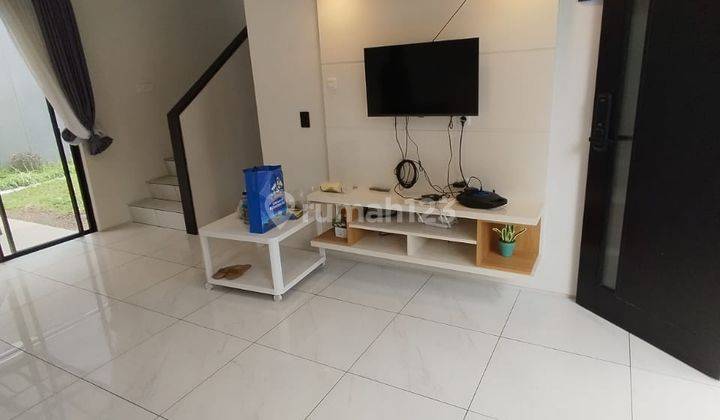 Rumah Keren Minimalis Modern 2 Lantai Semi Furnished Siap Huni di Tatar Tarubhawana Kota Baru Parahyangan Kbp Bandung 2