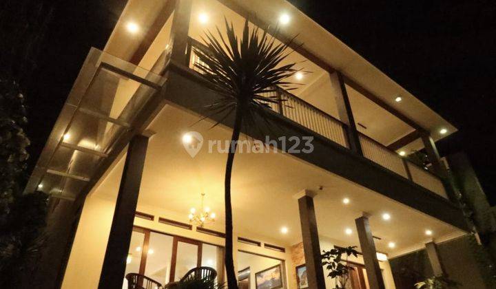 Rumah Idaman Full Furnished 3 Lantai Siap Huni Di Dago Pakar Bandung 2