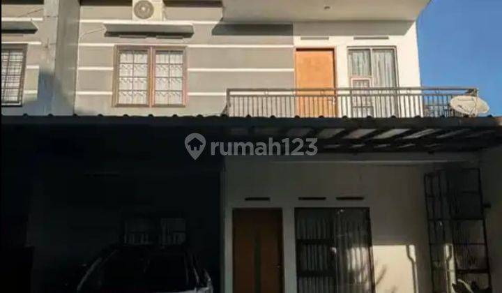 Rumah Bagus 2 Lantai Semi Furnished Lingkungan Nyaman Siap Huni di Pasir Kemiri Bandung 1