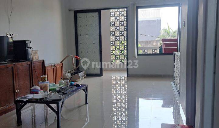 Rumah Nyaman Terawat 2 Lantai Tengah Kota Siap Huni di Sayap Bkr Bandung 2