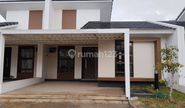 Rumah Bagus Minimalis Modern Siap Huni di Podomoro Park Cluster Padmagriya Bandung 1