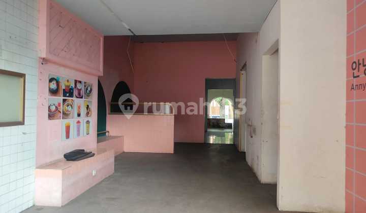 Disewakan Ruang Usaha Cocok untuk Cafe dan Resto Siap Pakai Lokasi di Sayap Dago Bandung Disewakan Ruang Usaha Cocok untuk Cafe dan Resto Siap Pakai Lokasi di Sayap Dago Bandung