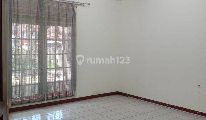 Dijual Gudang Kantor Mainroad Cisaranten Kulon Arcamanik Bandung 2