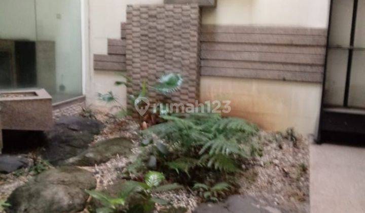 Rumah luas di tengah kota, dengan lokasi yang sangat strategis 2