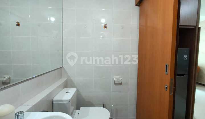 Sewa Luxury Condo Green Bay 1Br 42M Furnished - Unit Mewah! 2