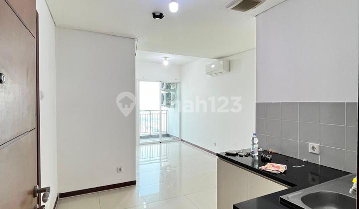 Affordable Rent! 1BR Condo Green Bay Tower 42 sqm - Clean & Empty Affordable Rent! 1BR Condo Green Bay Tower 42 sqm - Clean & Empty