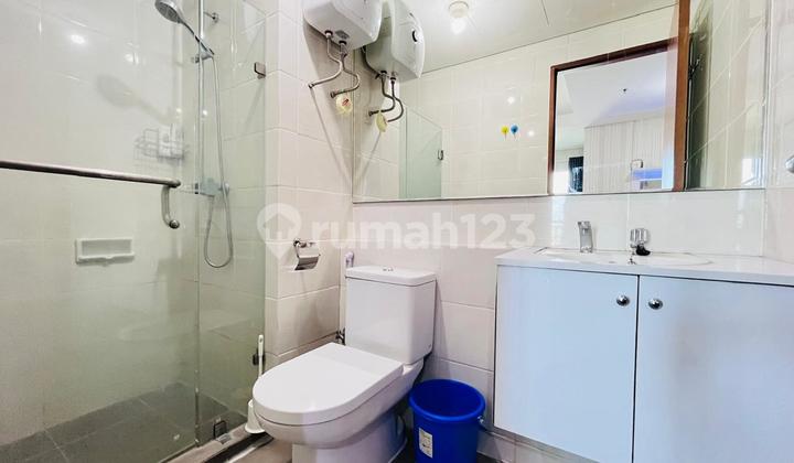 Luxury Living! 2-Bedroom Condo at Green Bay Tower, 74m², Fully Furnished Interior 2