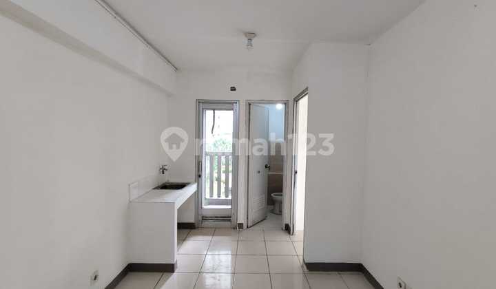 Affordable Rent! 2Br Green Bay Tower Favorite, Steps to Mall!