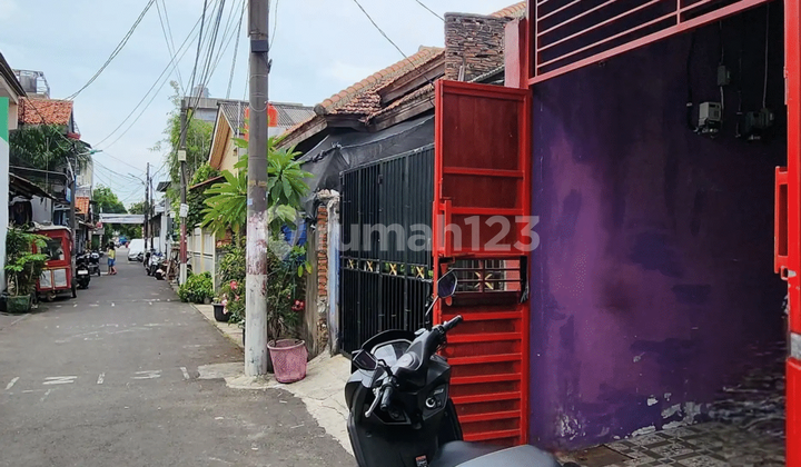 House for Sale in Koja, North Jakarta House for Sale in Koja, North Jakarta