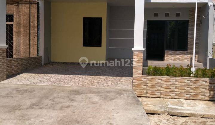 Rumah 2 Lantai Siap Huni di Cluster Meadow Green Lippo Cikarang 2