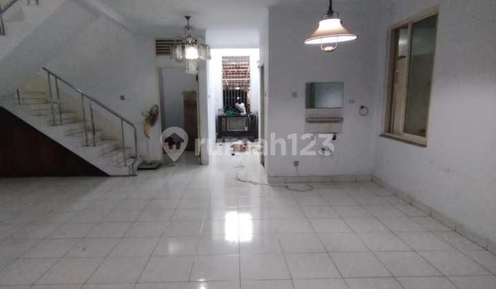 Rumah Luas Disewakan di Taman Modern Cakung Jakarta Timur 2