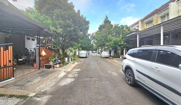 Rumah 2 Lantai Cantik Siap Huni di Royal Residance Cakung Jakarta Timur

 2