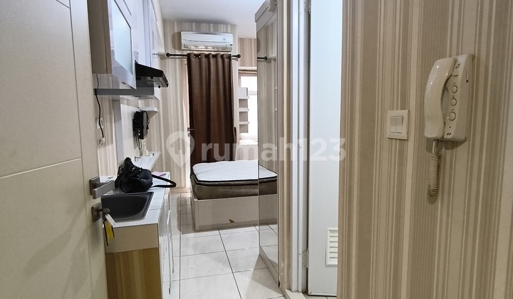 Springlake Studio Furnished Apartment for Sale in Summarecon Bekasi