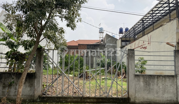 Strategic Plot in Bukit Cinere Cluster, 10 Minutes to Limo Toll Road Strategic Plot in Bukit Cinere Cluster, 10 Minutes to Limo Toll Road