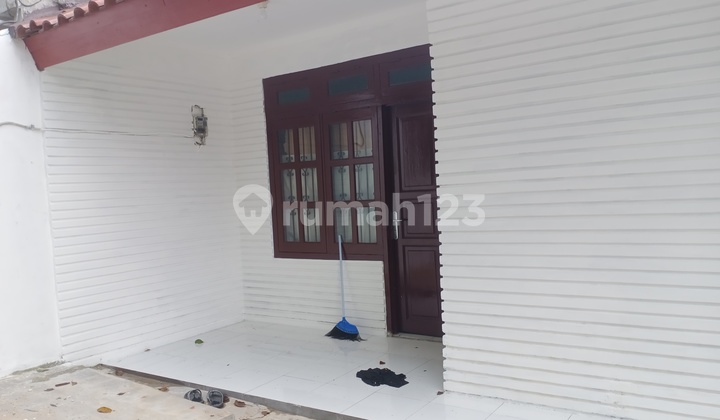 Rumah Lama Siap Huni Bebas Banjir Lingkungan Aman Nyaman 2