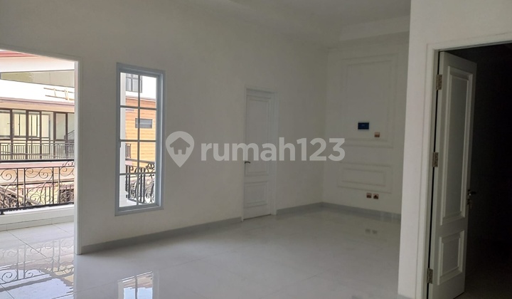 Nice Minimalist House Ready to Live In Flood-Free Safe Environment 2