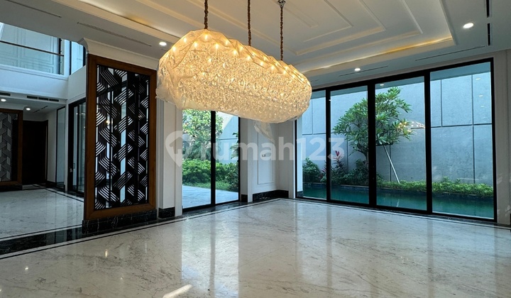 Rumah Cantik Mewah Ada Pool Ada Lift Siap Huni Bebas Banjir Dekat Taman Lingkungan Aman Nyaman 2