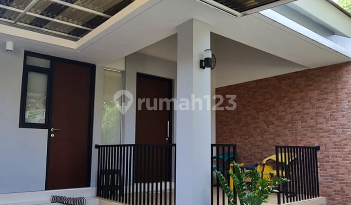 Rumah Minimalis Bagus Baru Bebas Banjir Siap Huni Ada Pool Lingkungan Aman Nyaman Rumah Minimalis Bagus Baru Bebas Banjir Siap Huni Ada Pool Lingkungan Aman Nyaman