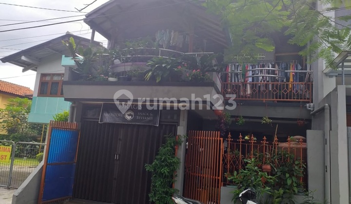 Rumah Asri Dekat Dgn Tol Dekat Dengan Universitas Maranatha Rumah Butuh Minim Renovasi SHM di Sarijadi 1