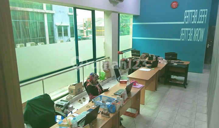 Ruko 3 Lantai Di Peterongan Jl. Mataram Wonodri Semarang 2