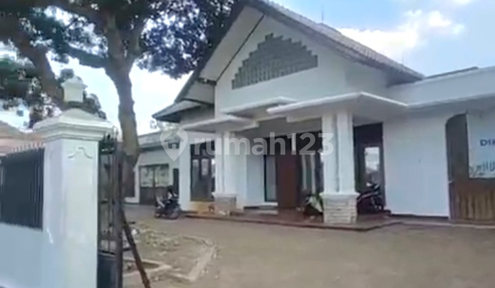 Rumah Besar Dan Luas Di Jangli Perbalan Banyumanik Semarang 1