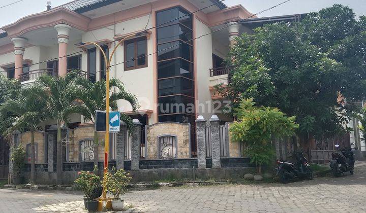 Rumah mewah Cluster di Karangrejo Gajahmungkur Semarang 2 Lantai SHM 2