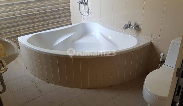 Rumah Bagus Sejuk 2 Lantai Hook di Mapagan Ungaran Barat SHM 7